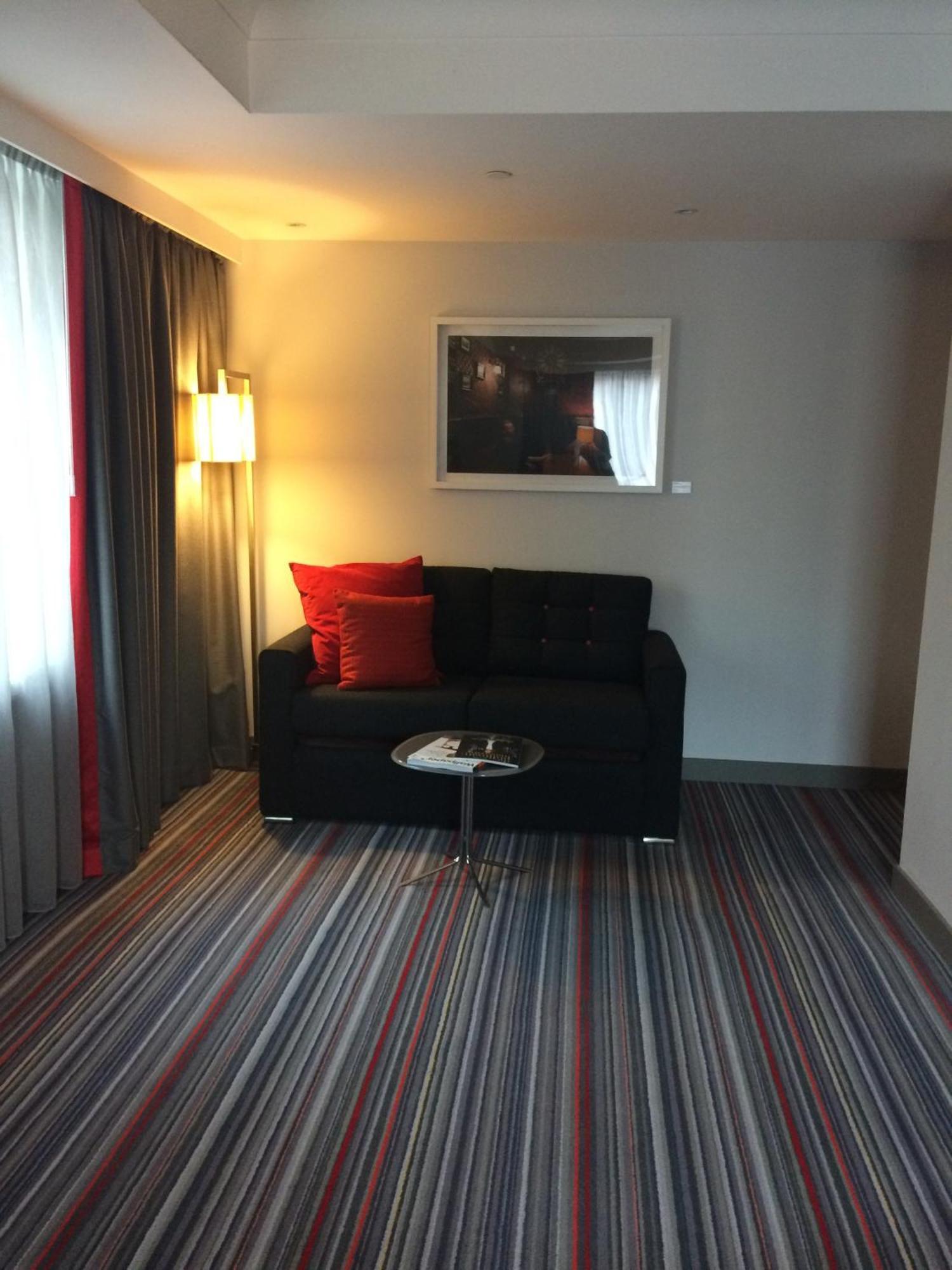 Отель Pullman London St Pancras Экстерьер фото
